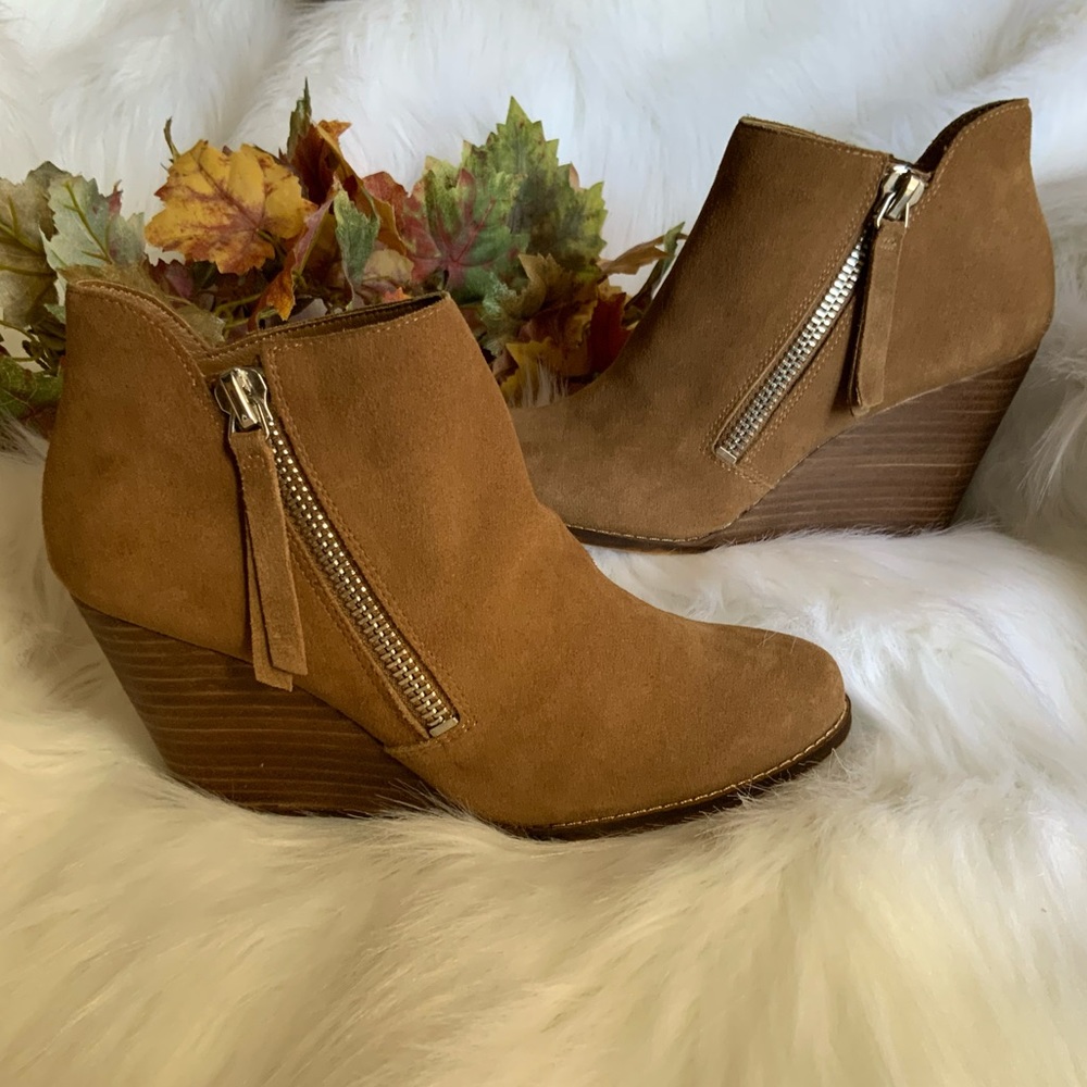 Jessica Simpson Carnivela Ankle Boot